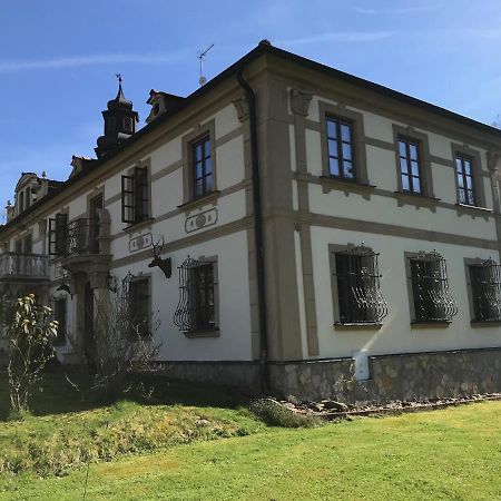 Zamecek Zdiky - Knizeci Apartman Bujanov Eksteriør bilde
